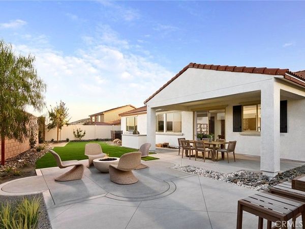25057 Greythorne Drive, Menifee, CA 92586
