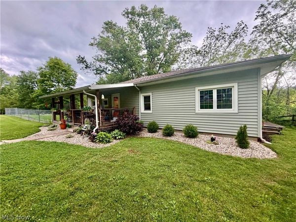 777 Valley Mills Road, Parkersburg, WV 26104