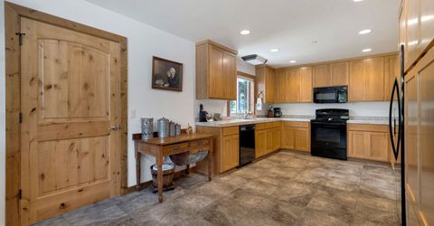 459 Marina Drive, Unit Ph4-2, Lake Almanor, CA 00000 Photo