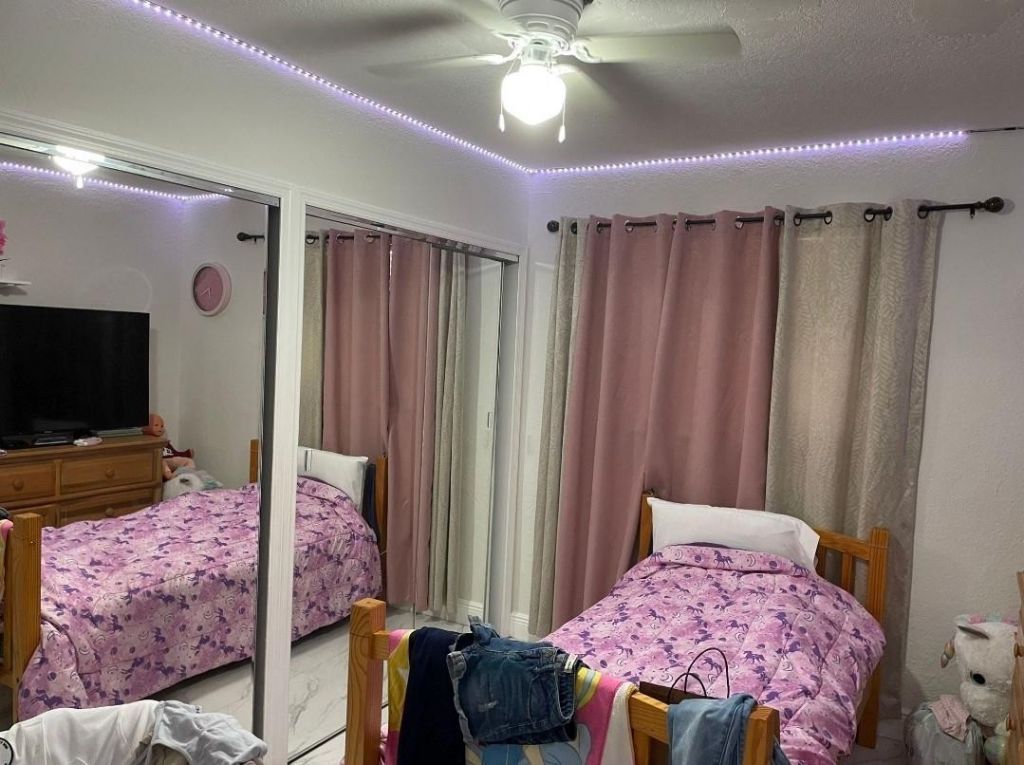 4655 Palm Avenue, Hialeah, FL 33012 Photo