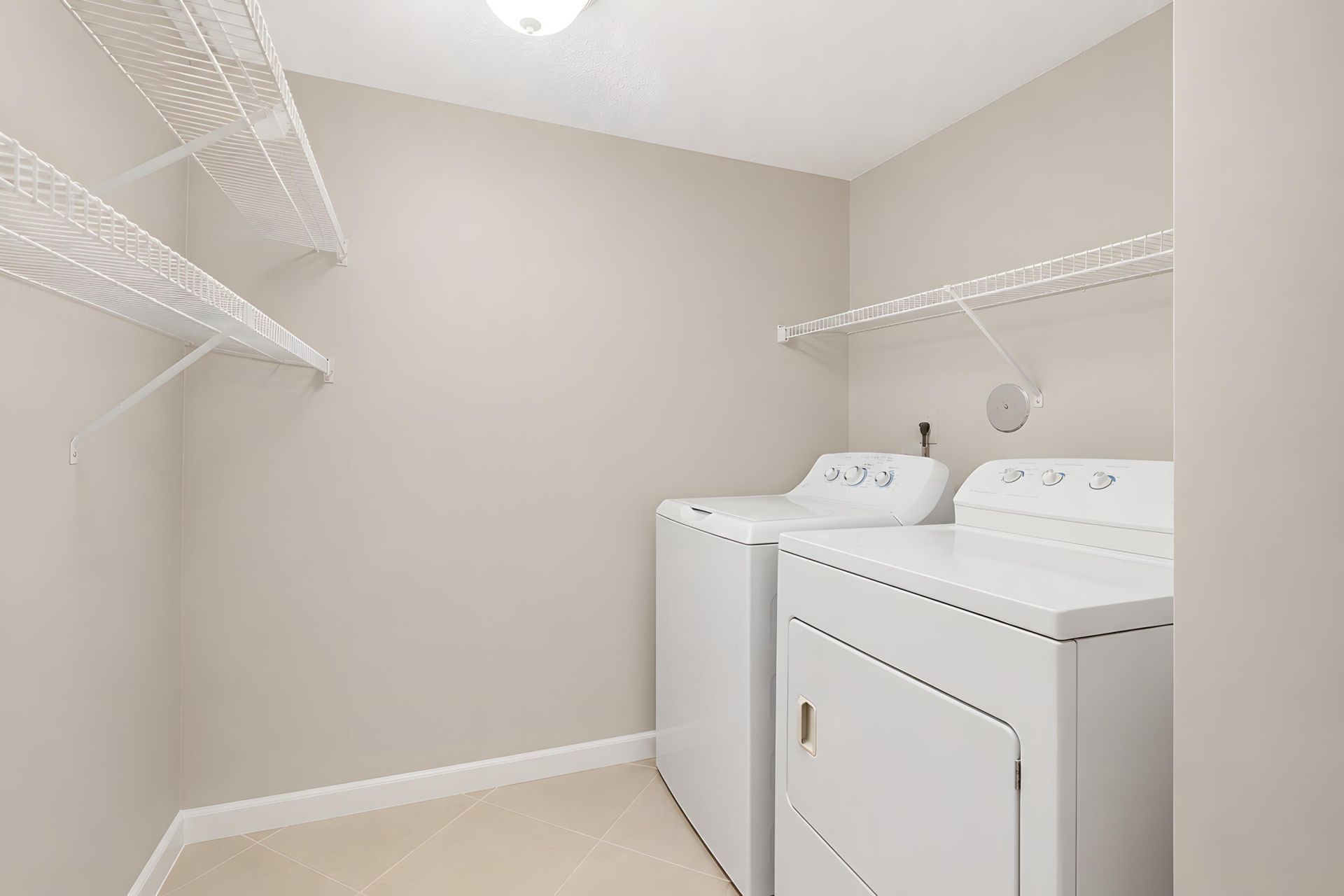 821 Sky Pine Way, Unit D1, Greenacres, FL 33415 Photo