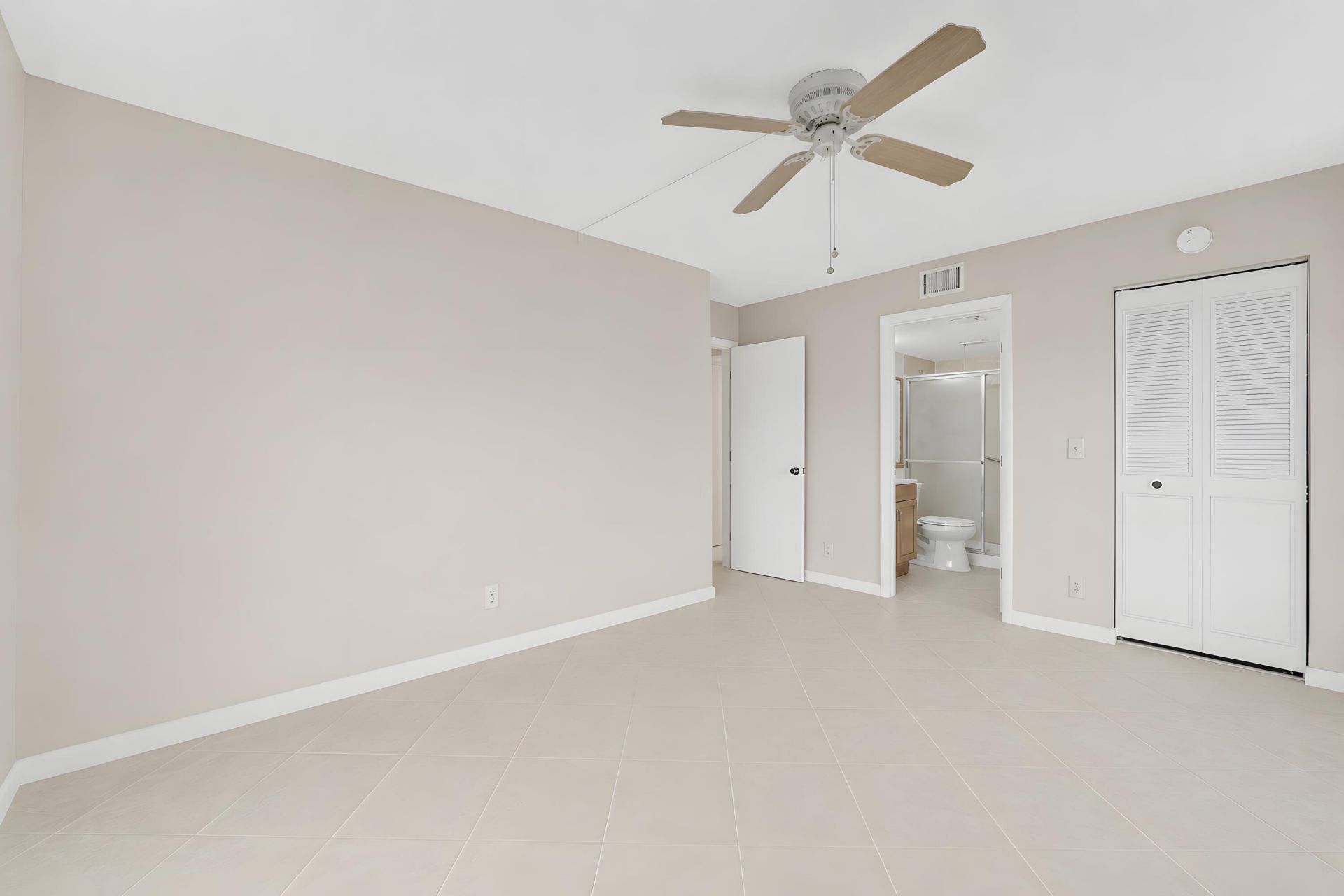 821 Sky Pine Way, Unit D1, Greenacres, FL 33415 Photo