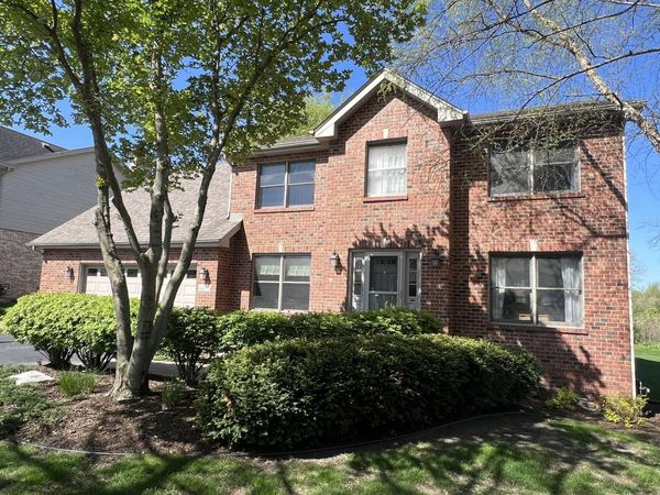 16200 Kingsport Road , Orland Park, IL 60467