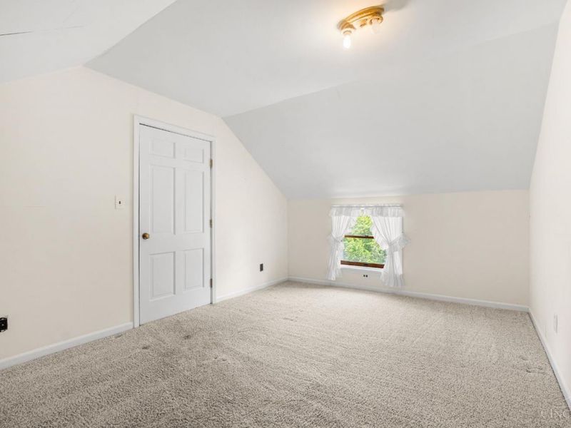 5856 Blue Rock Road, Cincinnati, OH 45247 Photo 21