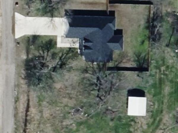 211 S 4th Street , Celeste, TX 75423