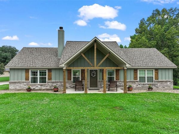 1615 Linton Road , Benton, LA 71006