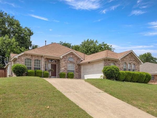 520 Jeff Grimes Boulevard, DeSoto, TX 75115