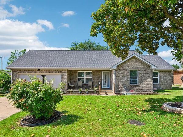 215 Tanco Lane, Duncanville, TX 75116