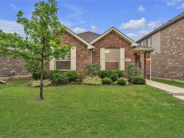 5829 Japonica Street, Fort Worth, TX 76123