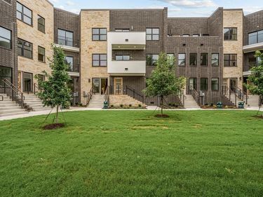2727 Azalea Park Circle , Fort Worth, TX 76107