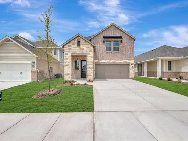 7420 Autumn Hill Drive, Denton, TX 76249