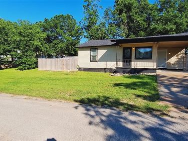 3322 NW 30th Street, Fort Worth, TX 76106