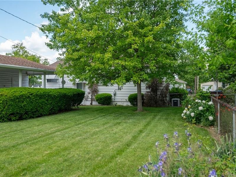 582 Travis Drive, Dayton, OH 45431 Photo 13