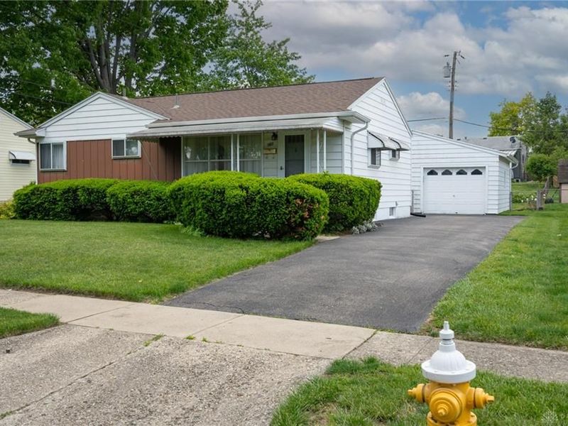 582 Travis Drive, Dayton, OH 45431 Photo 3