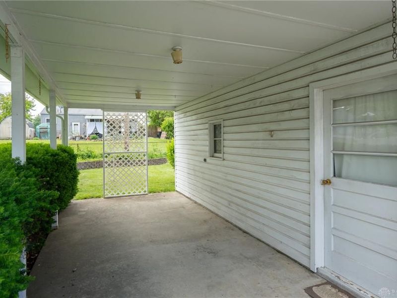 582 Travis Drive, Dayton, OH 45431 Photo 7
