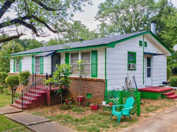 943 Clairmont Avenue, Comer, GA 30629