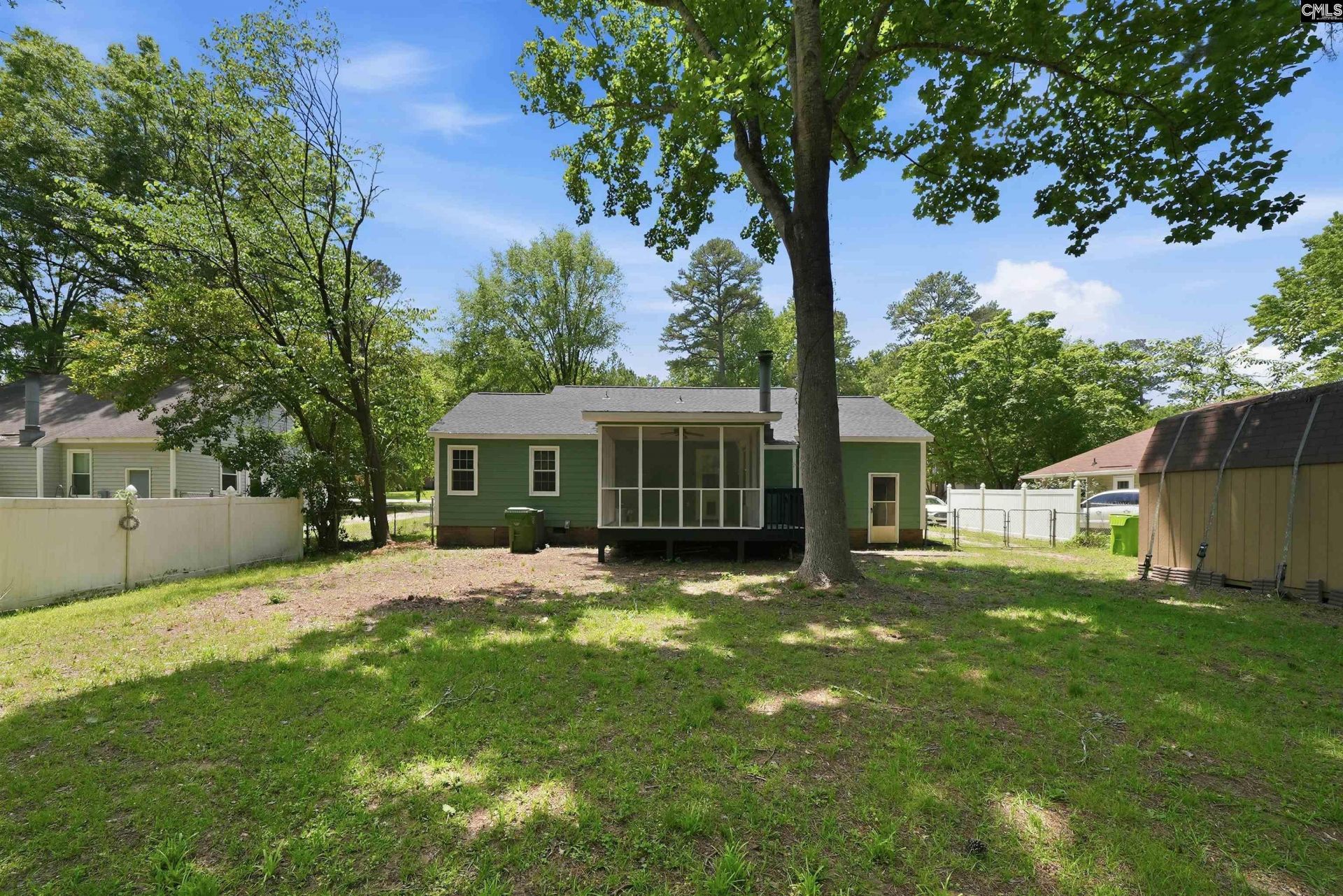 213 Southhampton Drive Photo 15