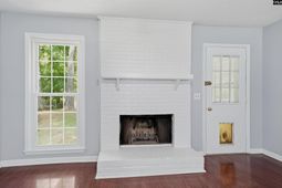 213 Southhampton Drive photo 4