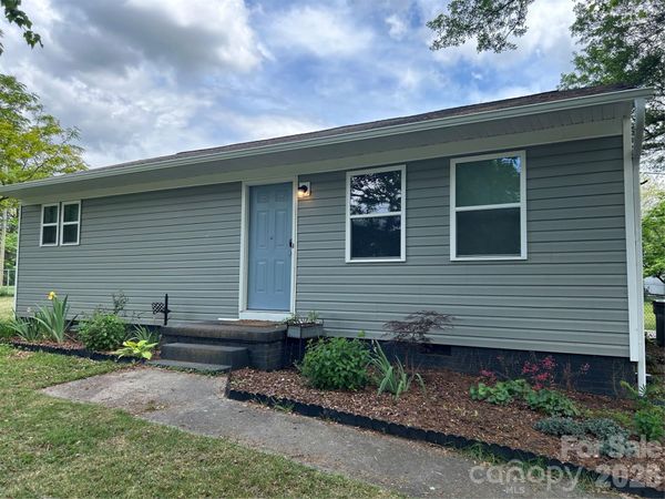 912 N Broad Street , Gastonia, NC 28054
