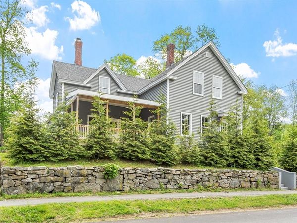 37 Dexter St, Orange, MA 01364