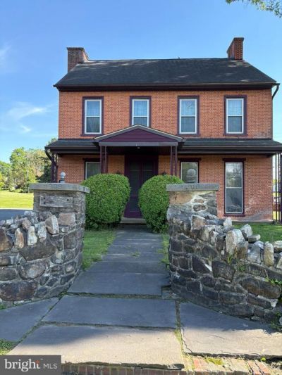 3985 LOCUST GROVE ROAD , COLUMBIA, PA 17512
