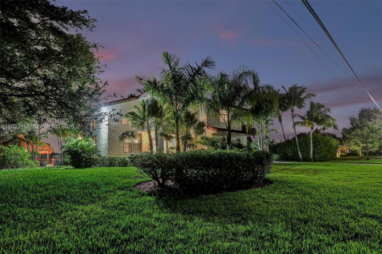 12140 SW 3rd St , Plantation, FL 33325 Photo