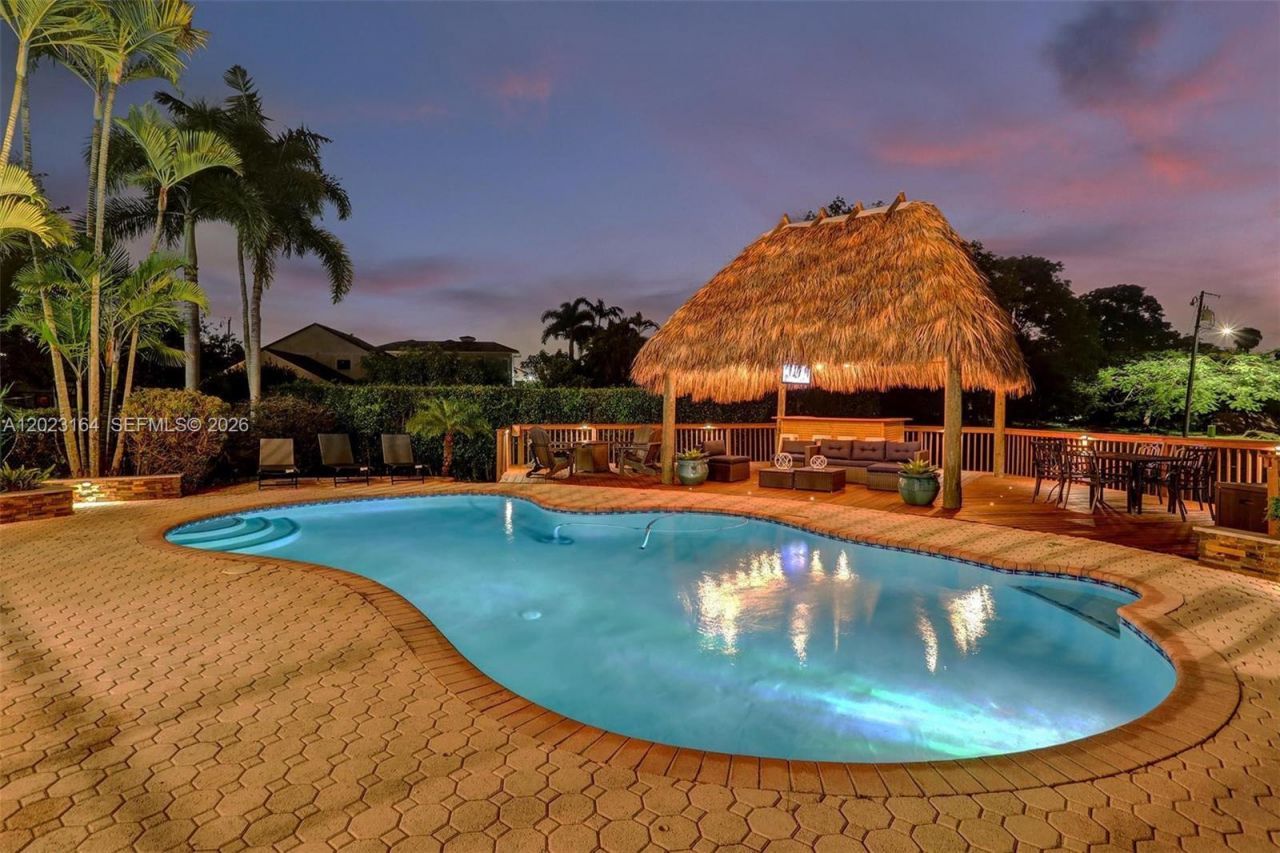 12140 SW 3rd St , Plantation, FL 33325 Photo