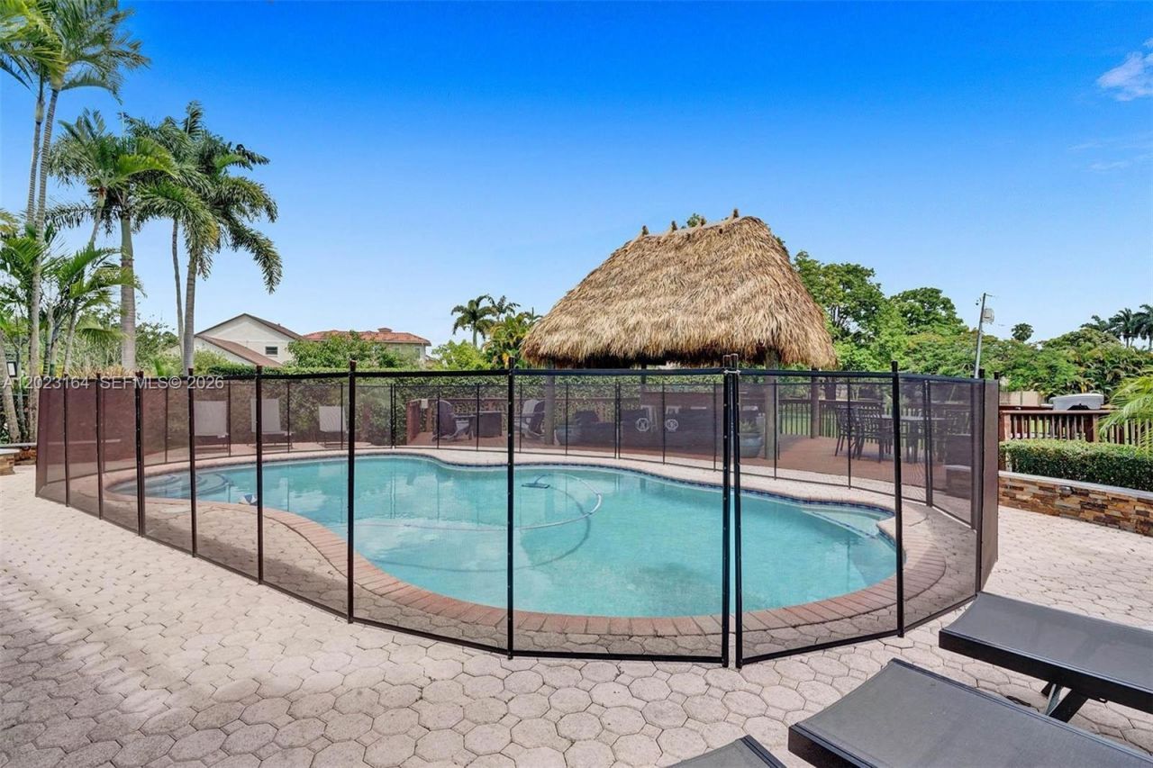 12140 SW 3rd St , Plantation, FL 33325 Photo