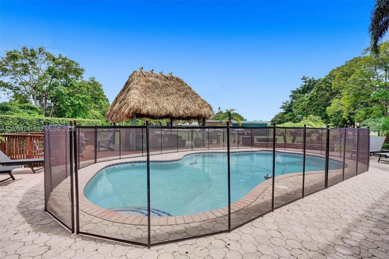12140 SW 3rd St , Plantation, FL 33325 Photo