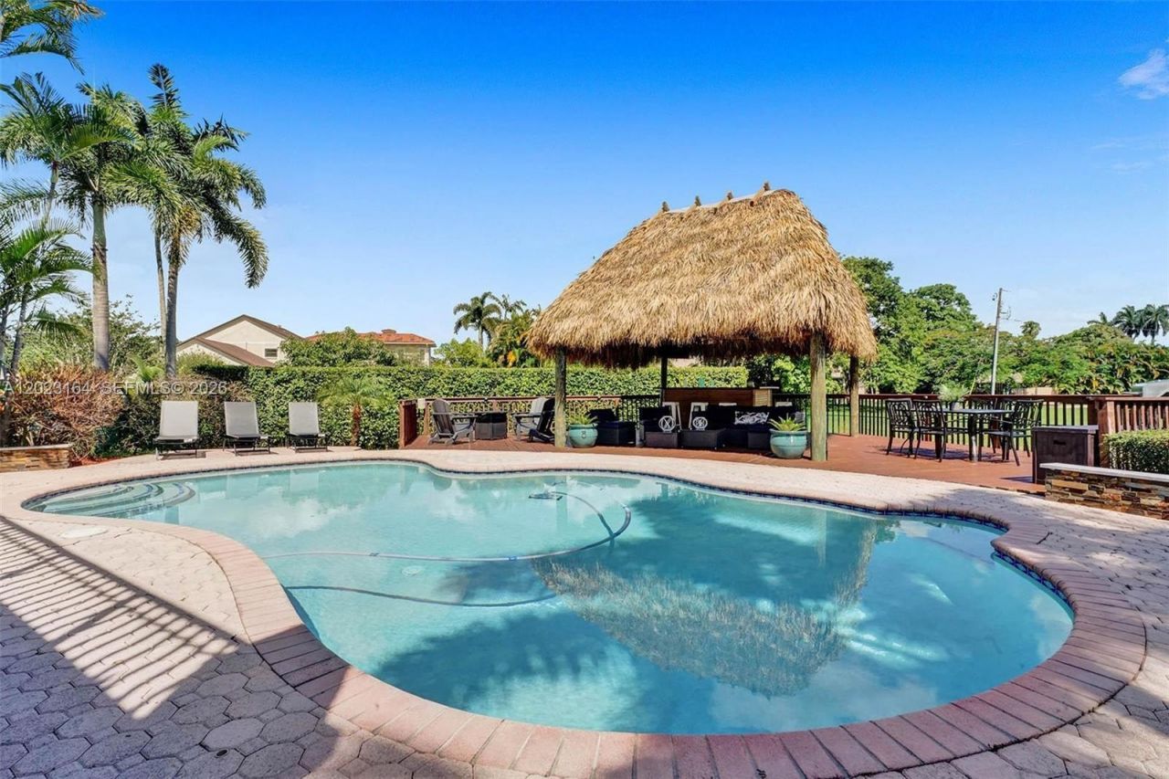 12140 SW 3rd St , Plantation, FL 33325 Photo