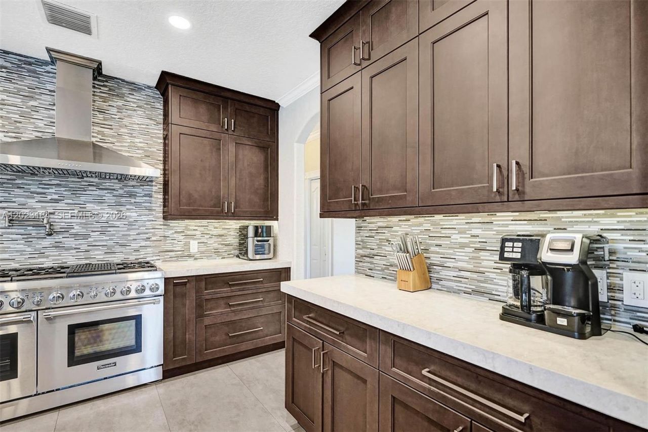 12140 SW 3rd St , Plantation, FL 33325 Photo
