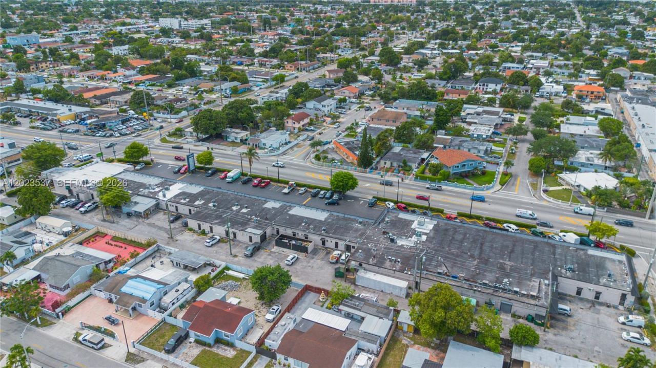 652 East 9th Street , Hialeah, FL 33010 Photo