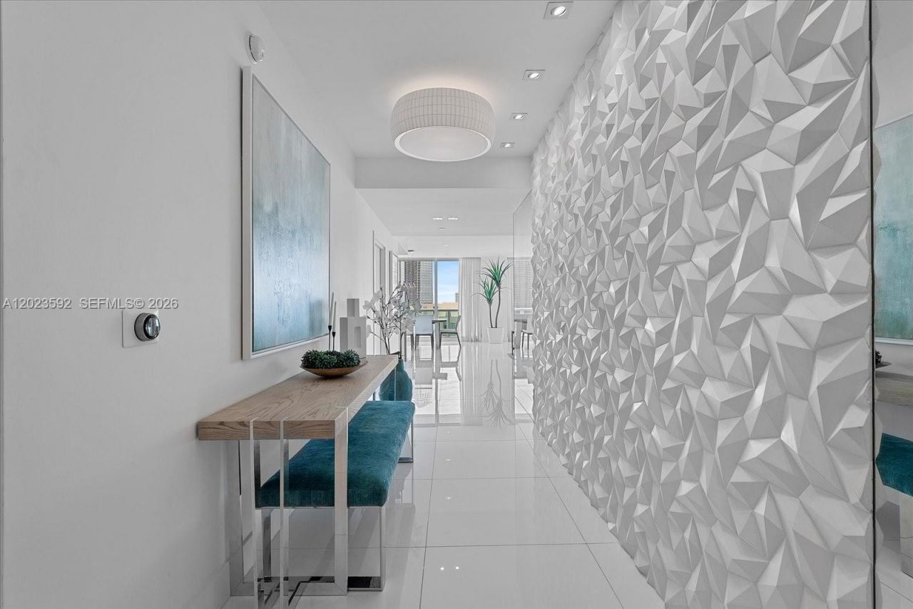 16500 Collins Ave, Unit 2451, Sunny Isles Beach, FL 33160 Photo