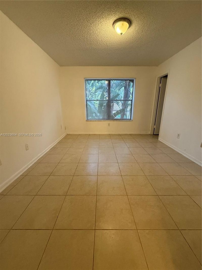 4261 W Mcnab Rd , Unit 28, Pompano Beach, FL 33069 Photo