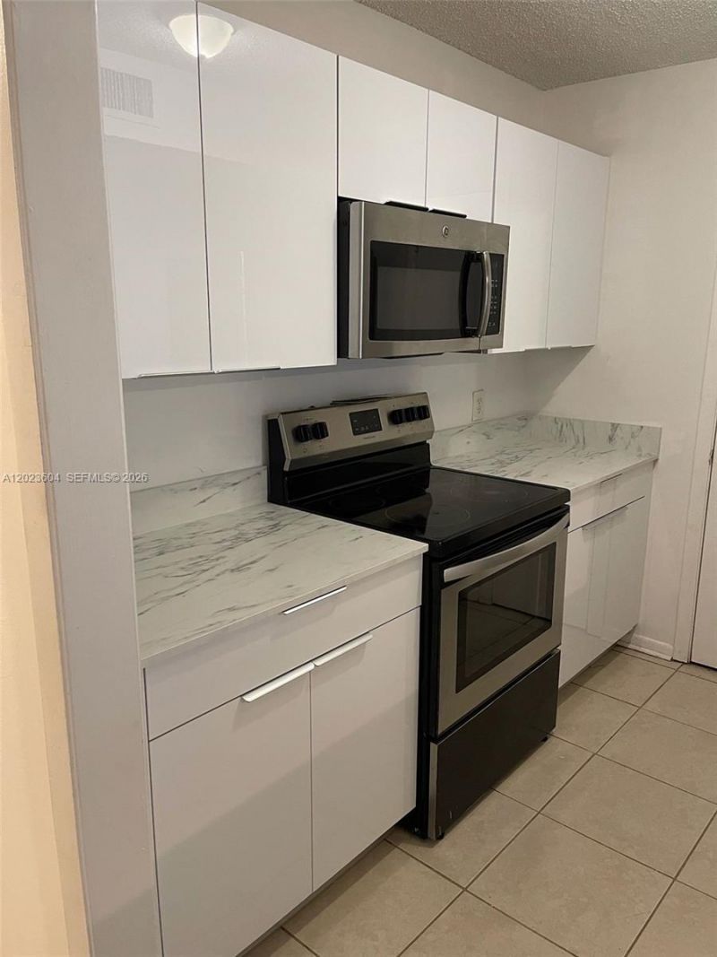 4261 W Mcnab Rd , Unit 28, Pompano Beach, FL 33069 Photo