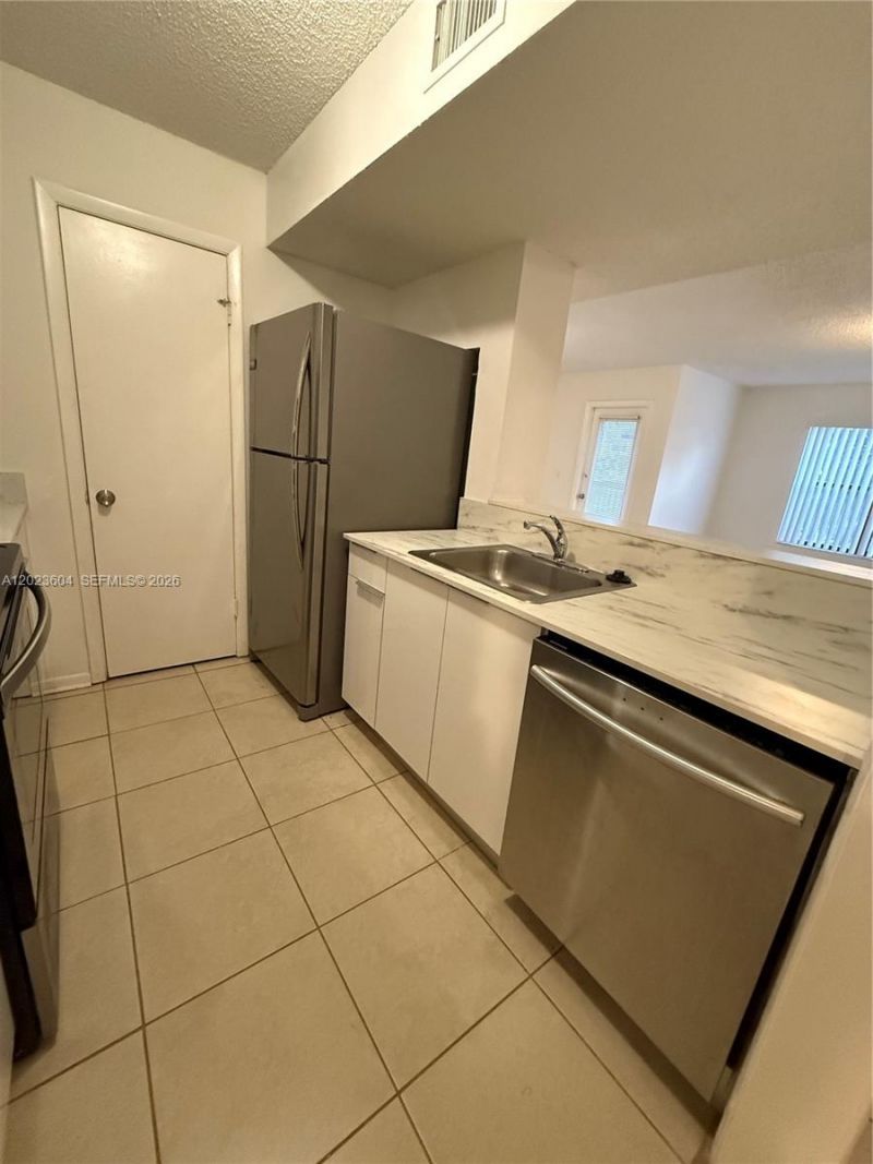 4261 W Mcnab Rd , Unit 28, Pompano Beach, FL 33069 Photo