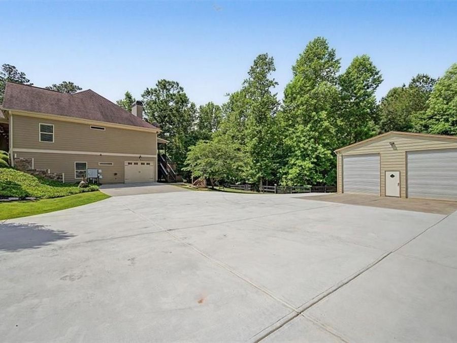 Property Image 40