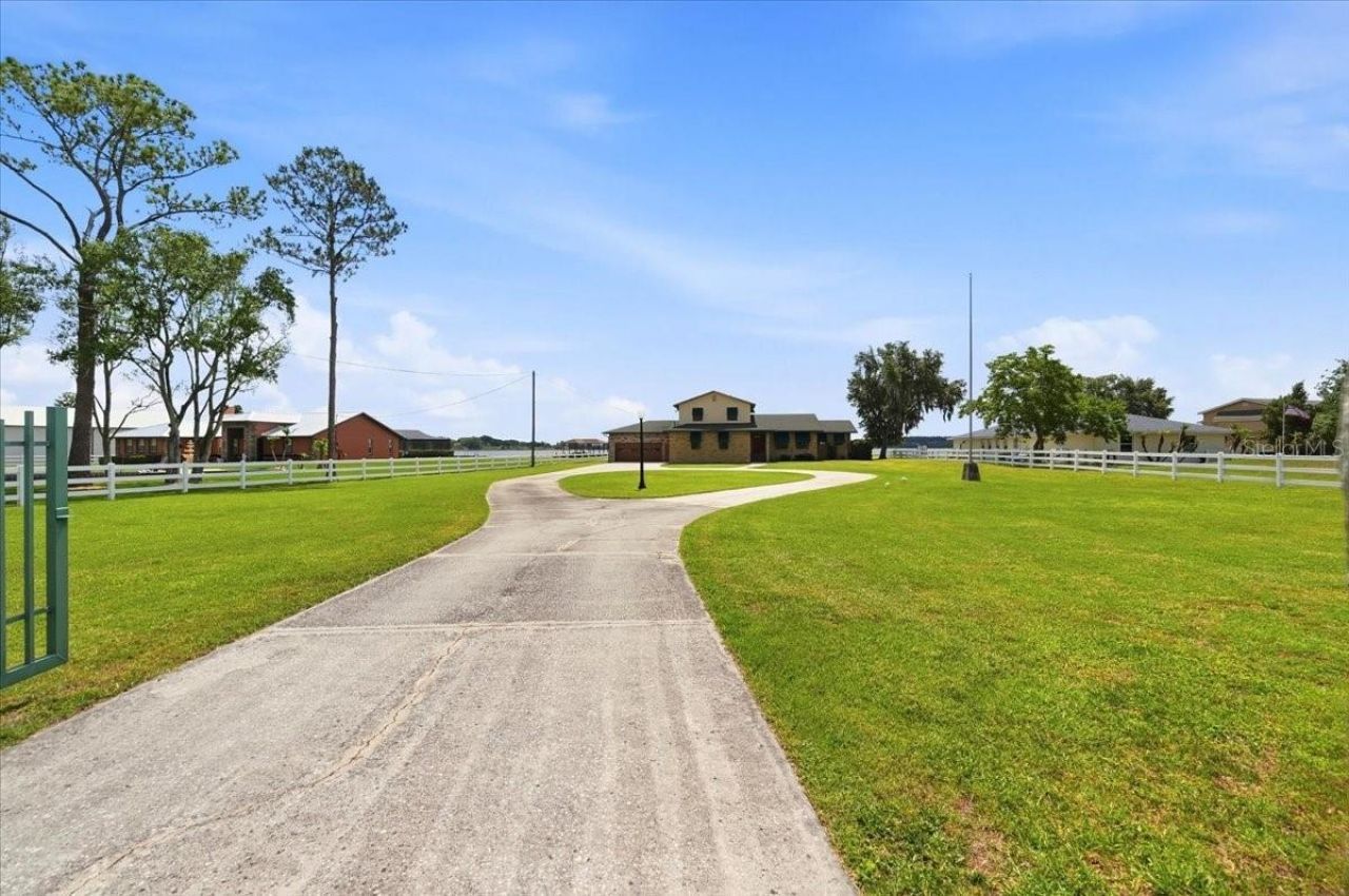 2731 State Road 557, Lake Alfred, FL 33850 Photo