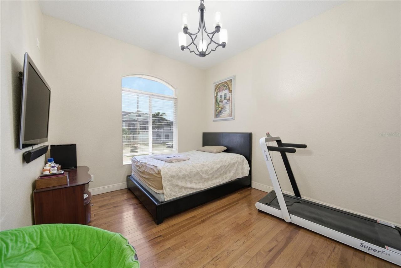 8286 N 97th N St, Seminole, FL 33777 Photo