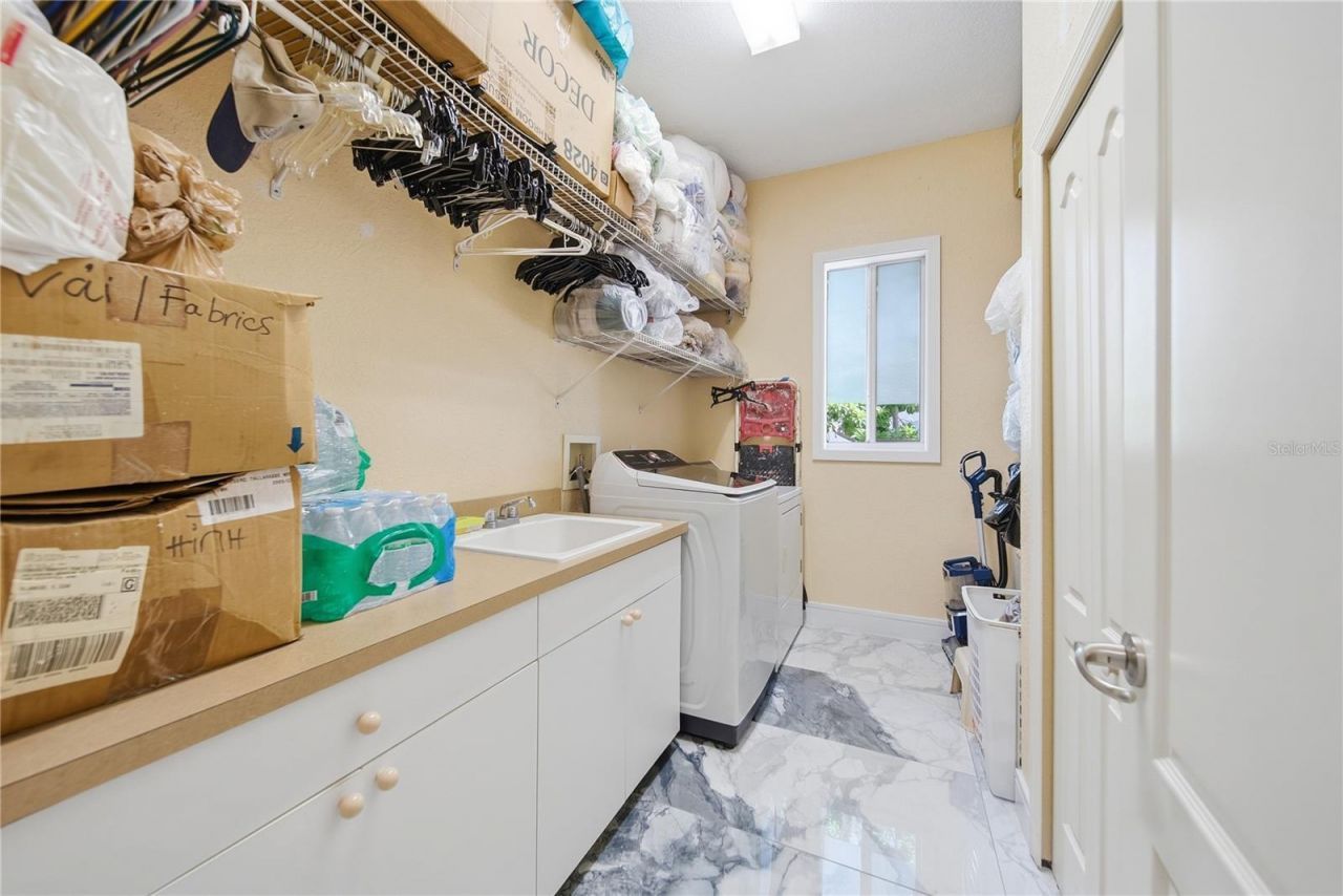 8286 N 97th N St, Seminole, FL 33777 Photo