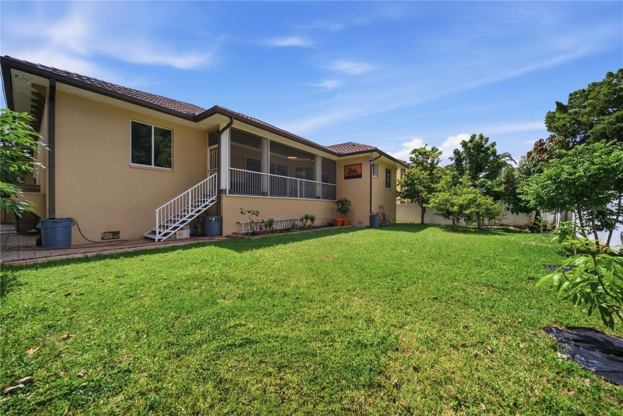 8286 N 97th N St, Seminole, FL 33777 Photo