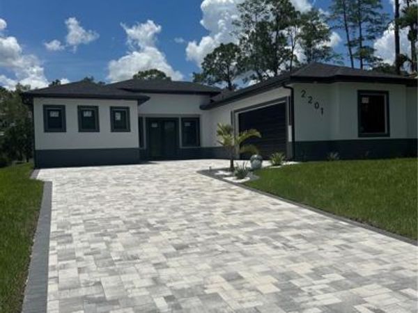 2201 Jackson AVE , ALVA, FL 33920