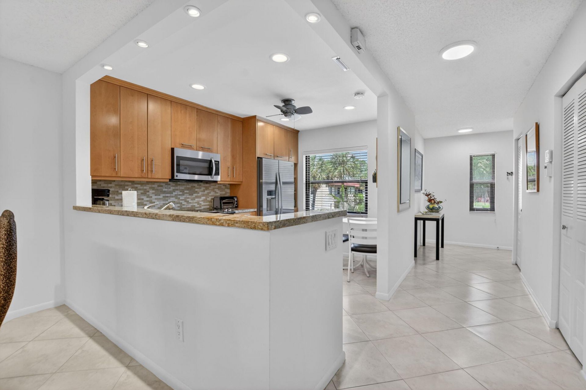 8310 Casa Del Lago, Unit D, Boca Raton, FL 33433 Photo