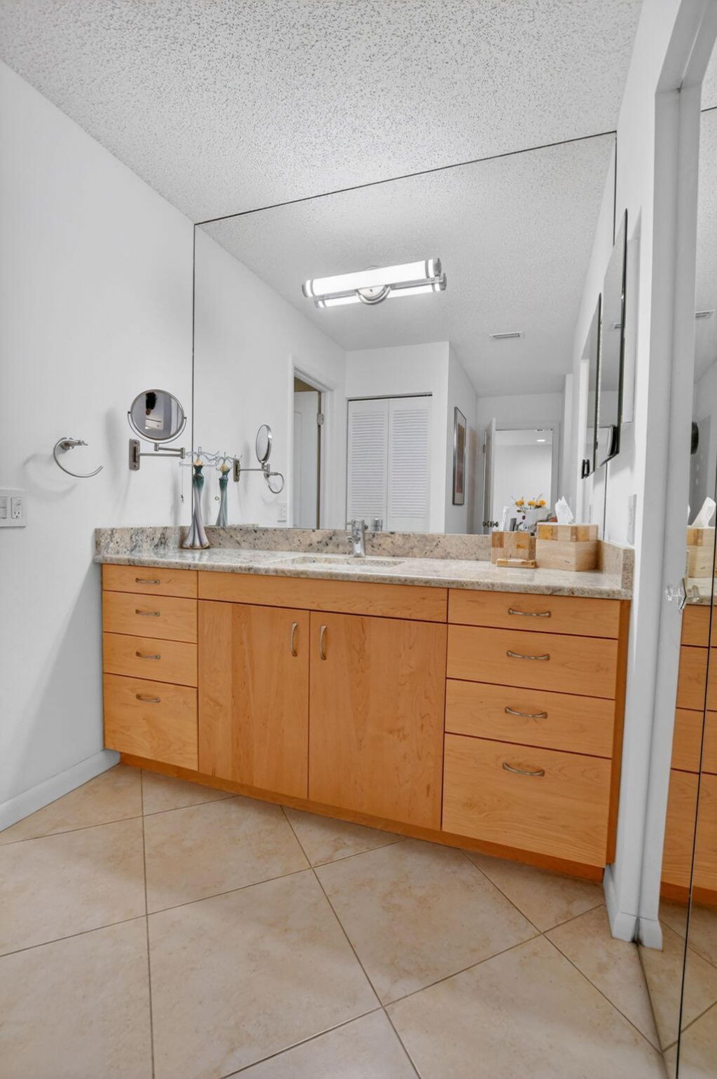 8310 Casa Del Lago, Unit D, Boca Raton, FL 33433 Photo