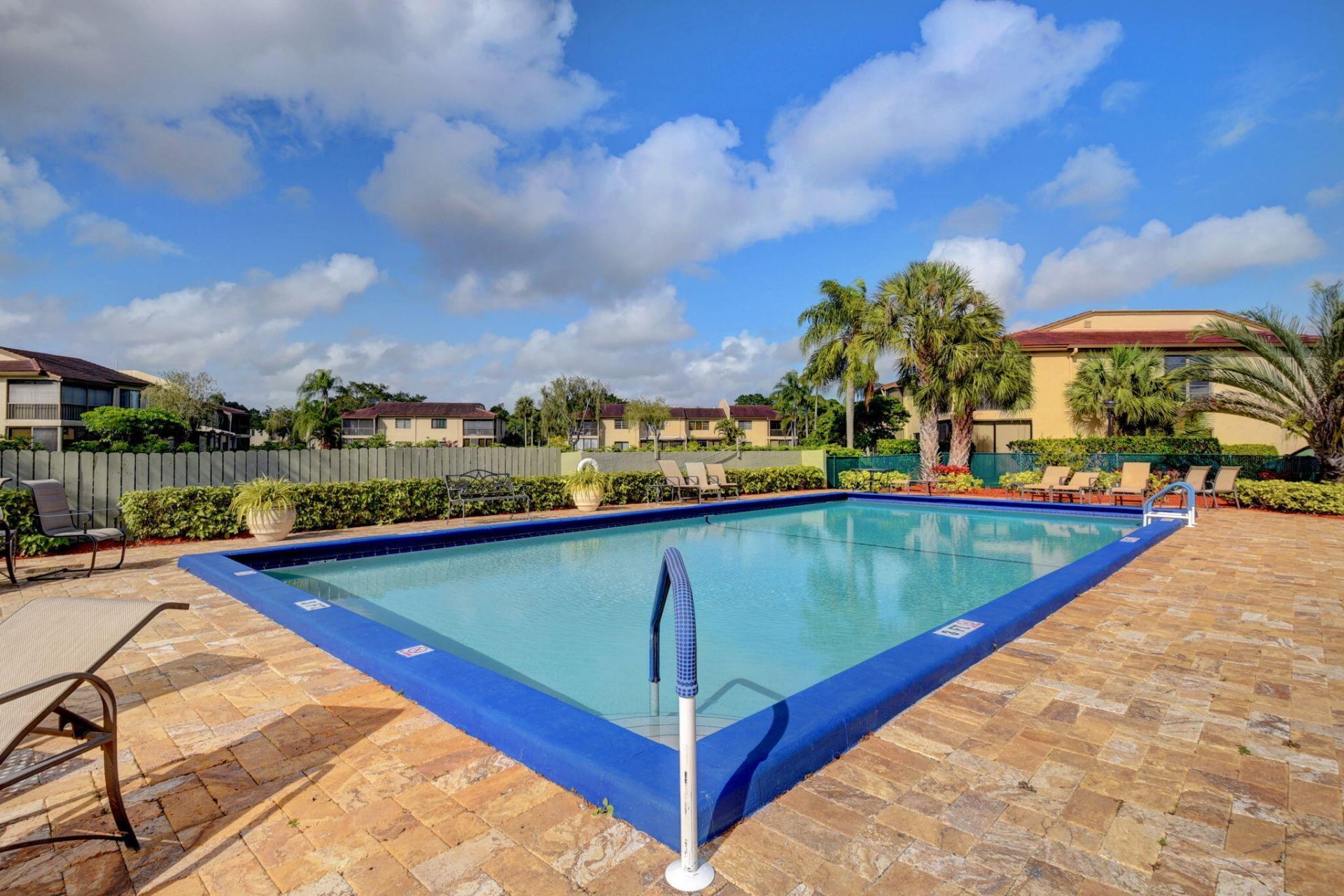 8310 Casa Del Lago, Unit D, Boca Raton, FL 33433 Photo