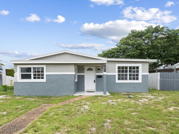 2571 NW 18th Court, Fort Lauderdale, FL 33311