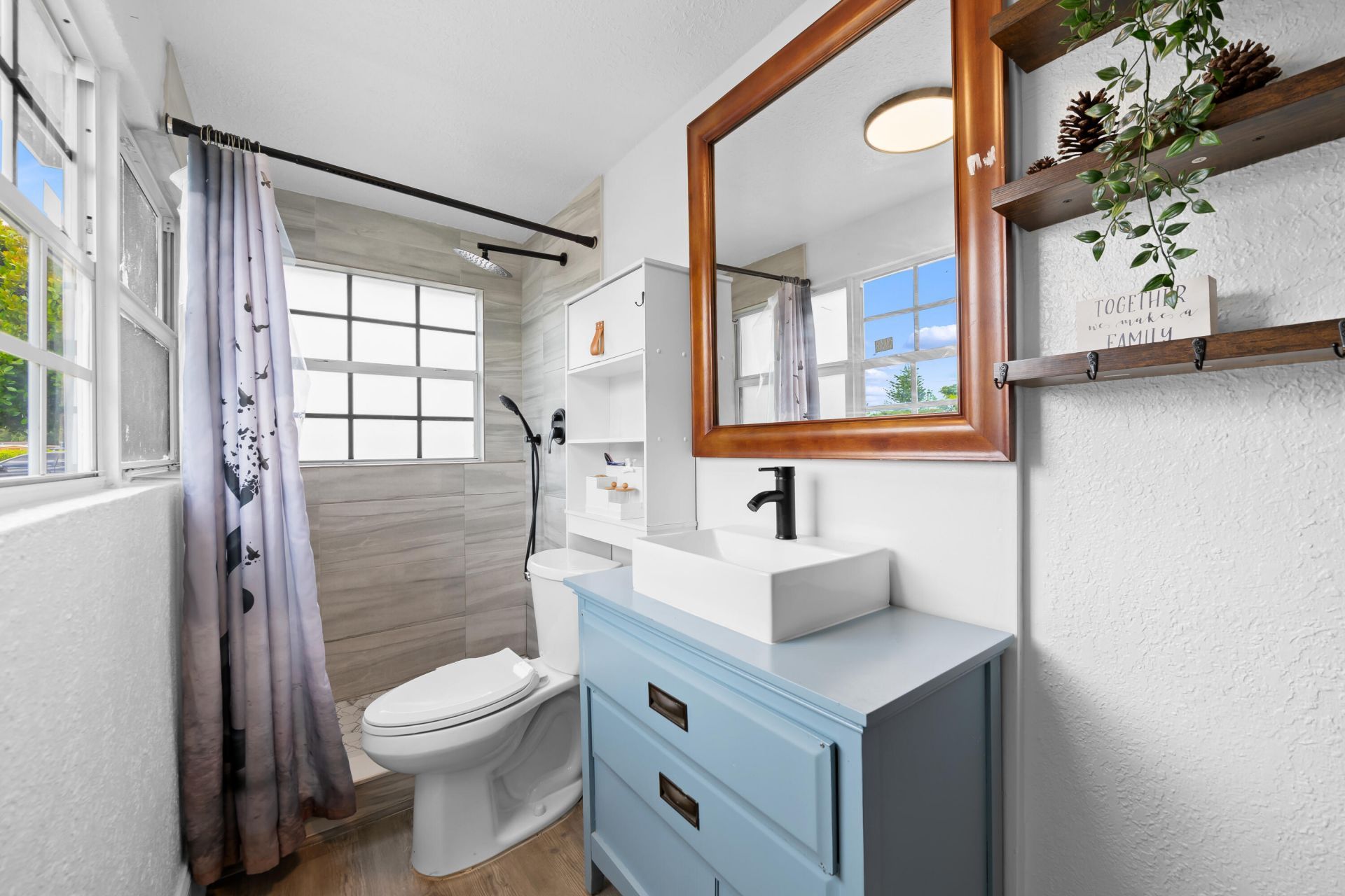 2571 NW 18th Court, Fort Lauderdale, FL 33311 Photo