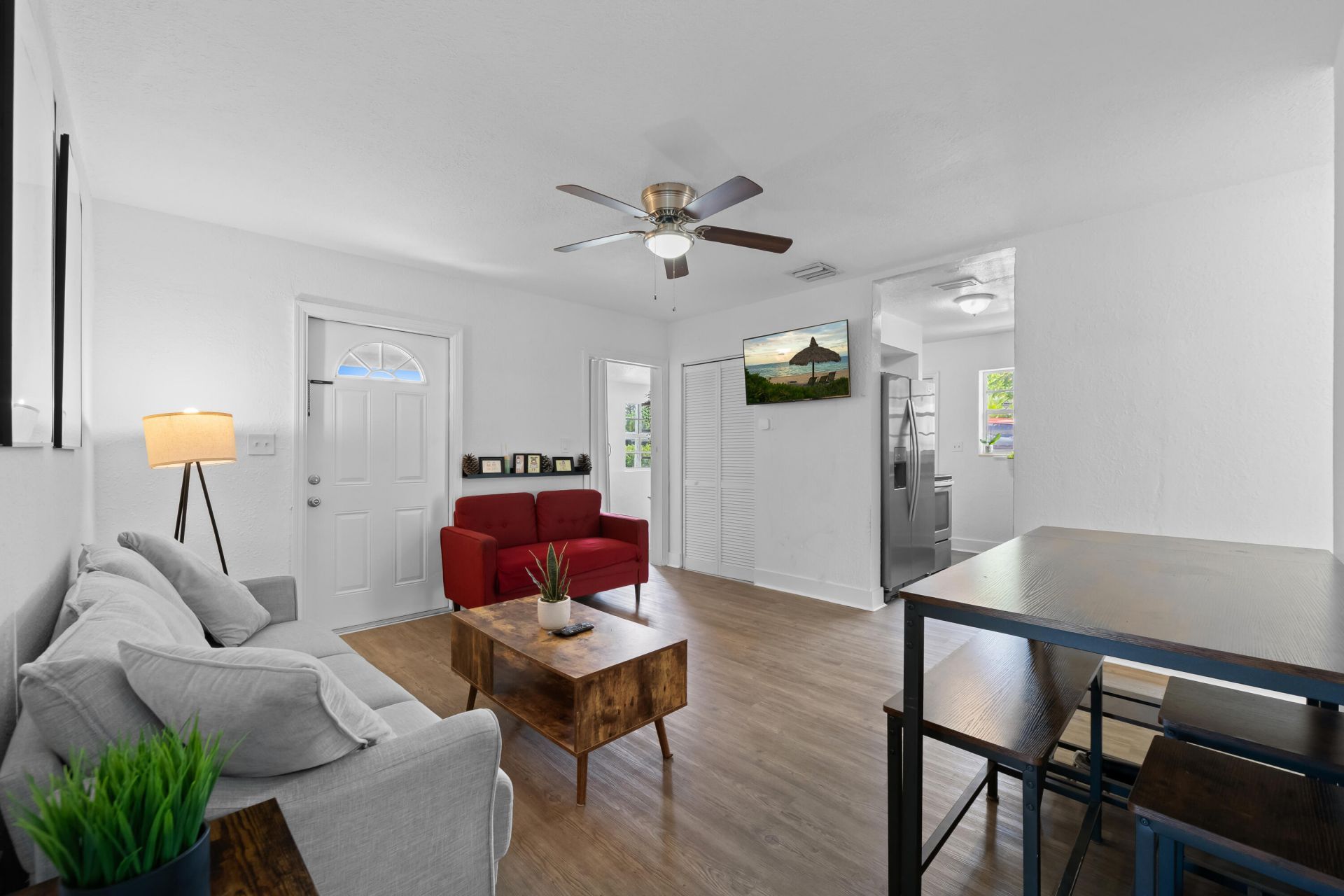 2571 NW 18th Court, Fort Lauderdale, FL 33311 Photo