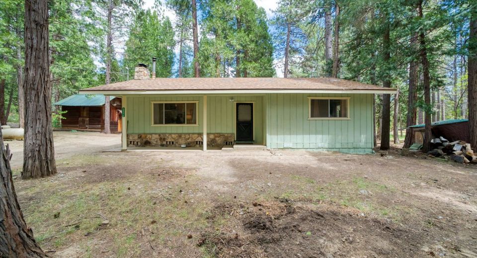 58374 Gill Ranch Road, Cromberg, CA 00000 Photo