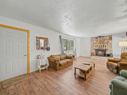 58374 Gill Ranch Road, Cromberg, CA 00000 Photo